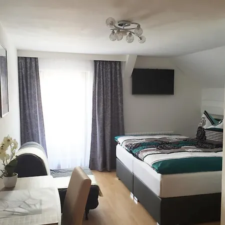 Ferienappartement Petra Peer *